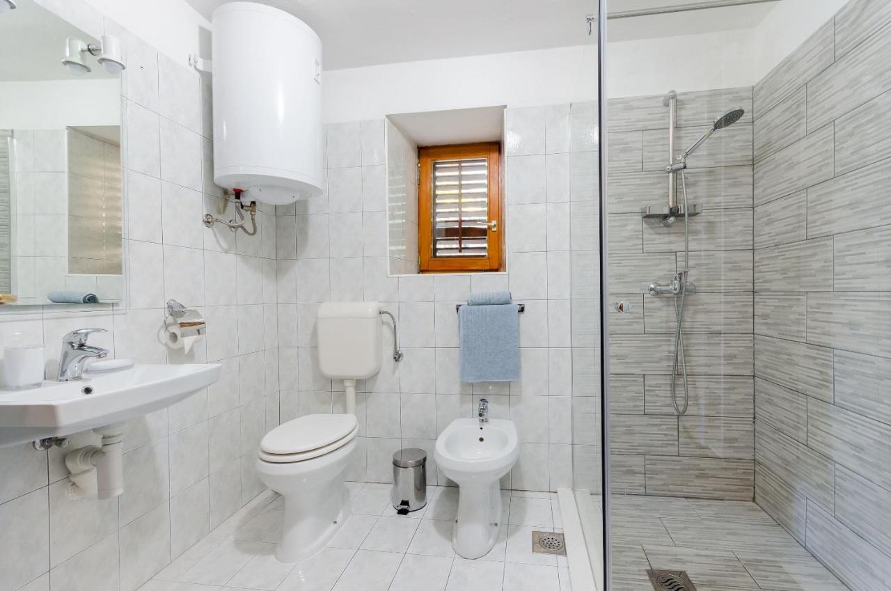 פלומין Apartment Josip מראה חיצוני תמונה