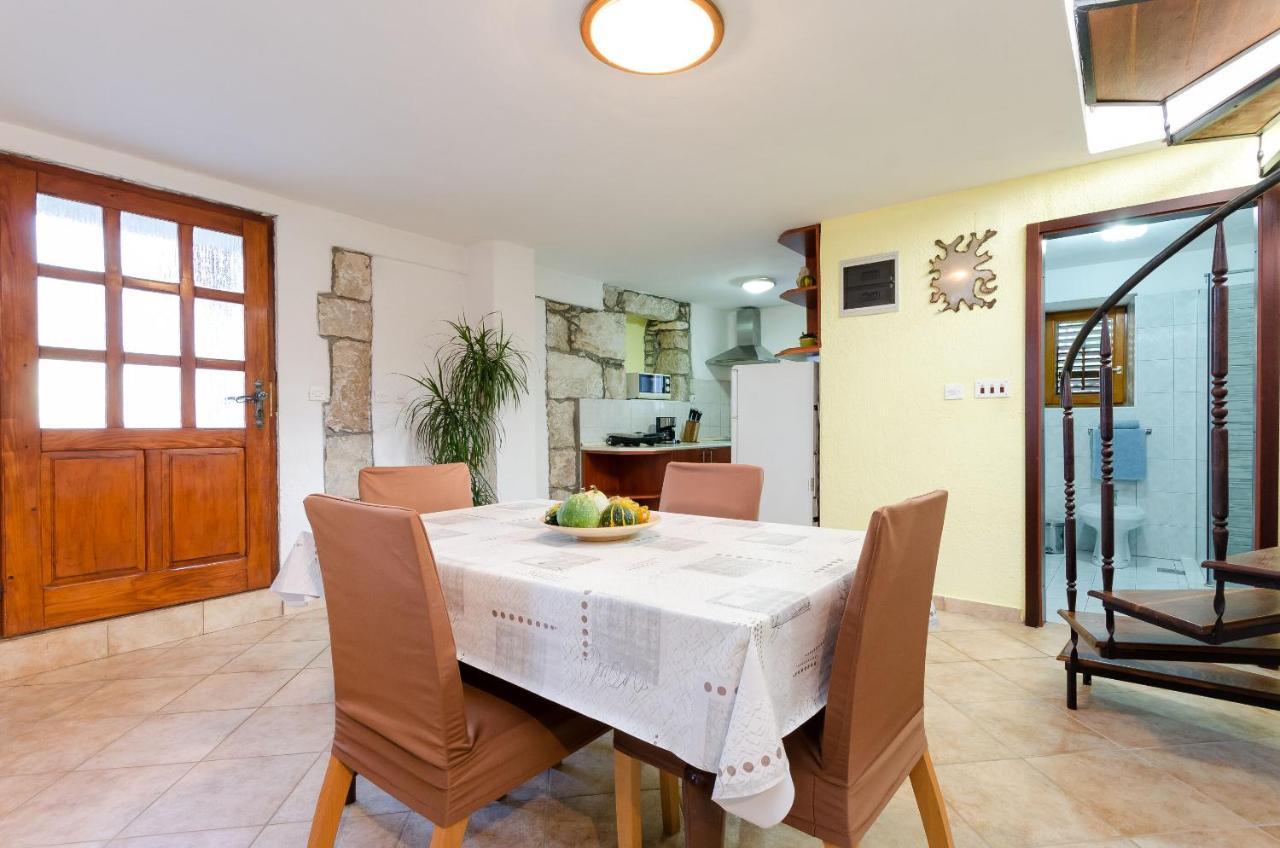 פלומין Apartment Josip מראה חיצוני תמונה