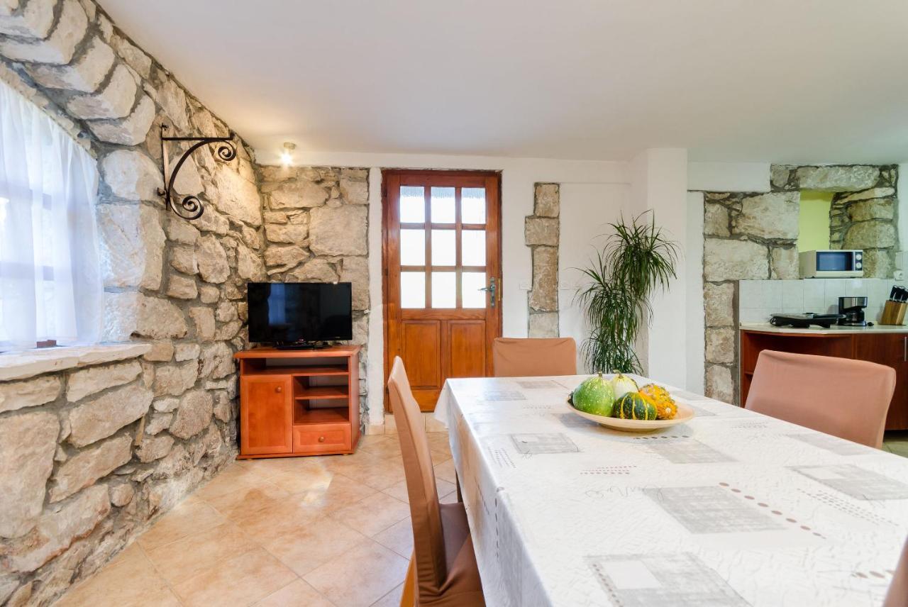 פלומין Apartment Josip מראה חיצוני תמונה