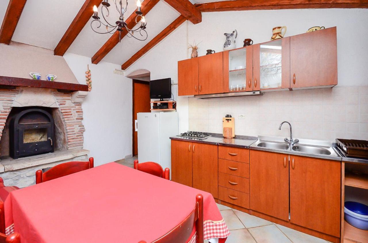 פלומין Apartment Josip מראה חיצוני תמונה